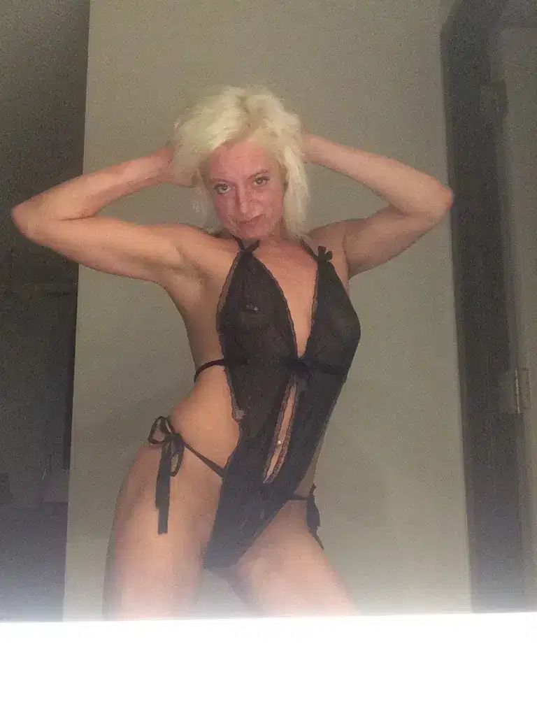 BellasexyMiaGold