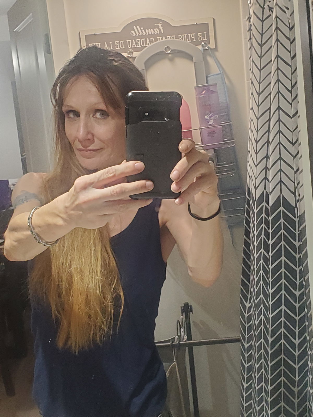438-899-1762