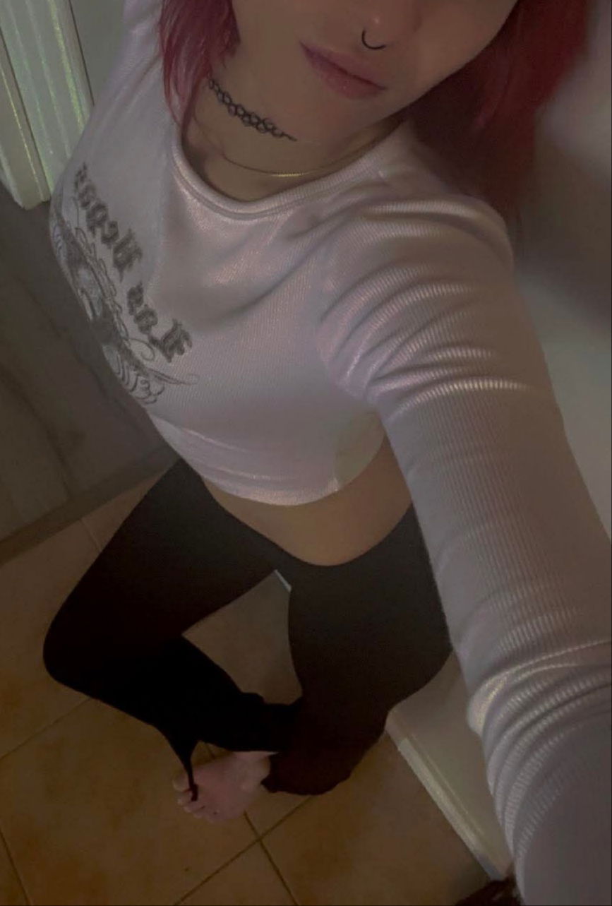 Elodie25
