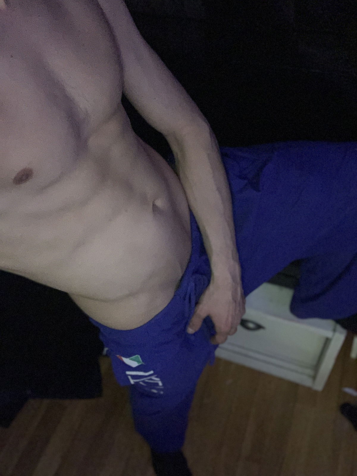 AlextAze