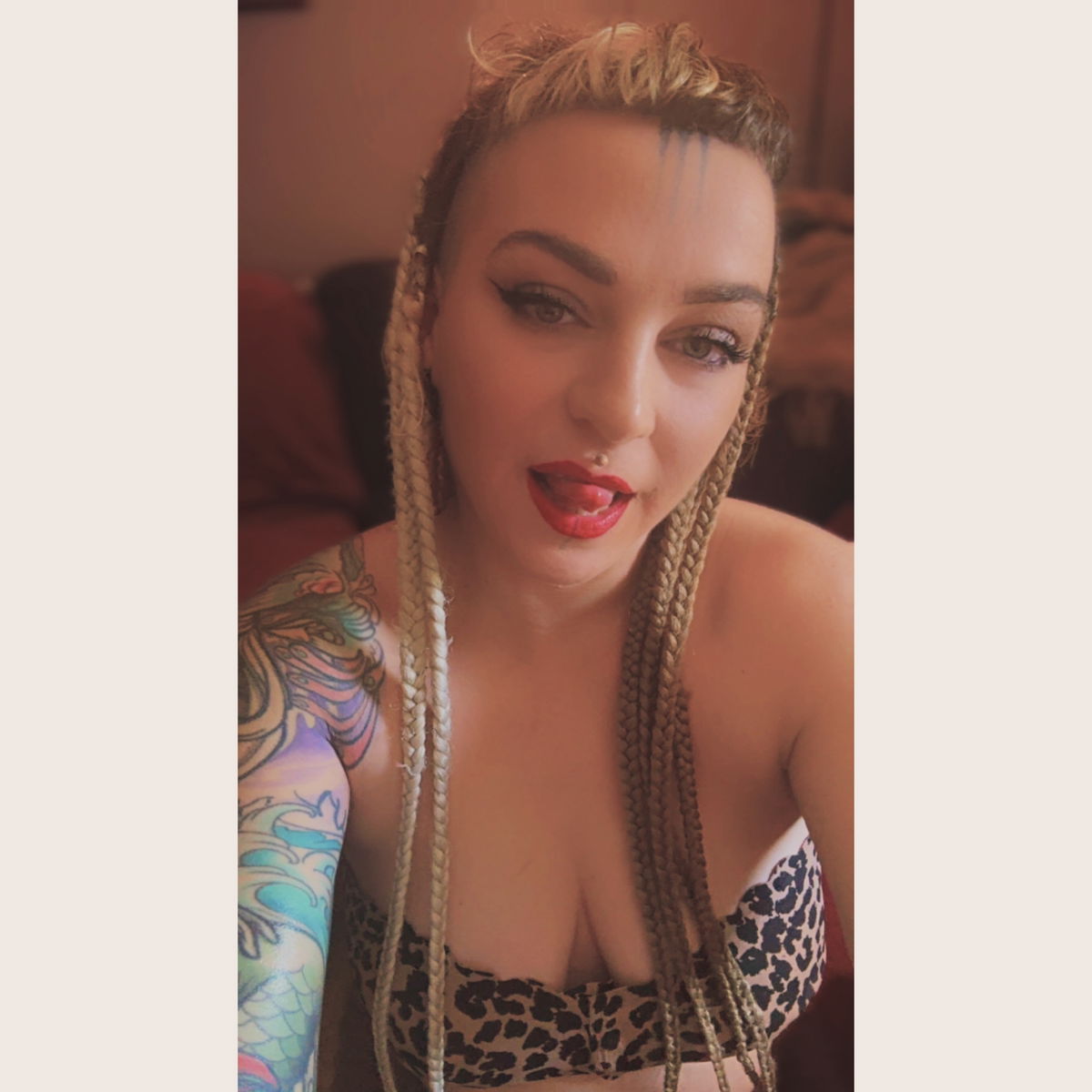 AurelyaXXX