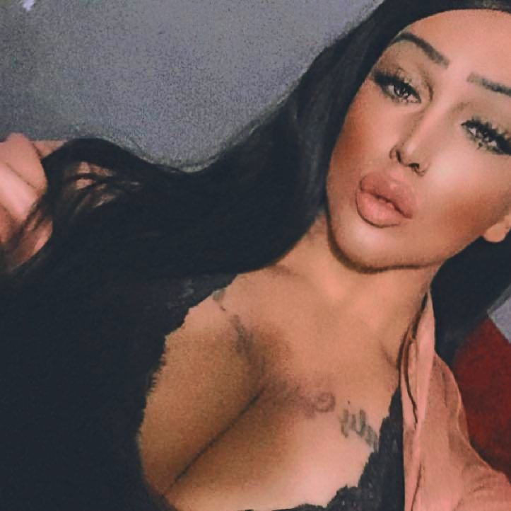 PromoLARACROFTXTRANSEX
