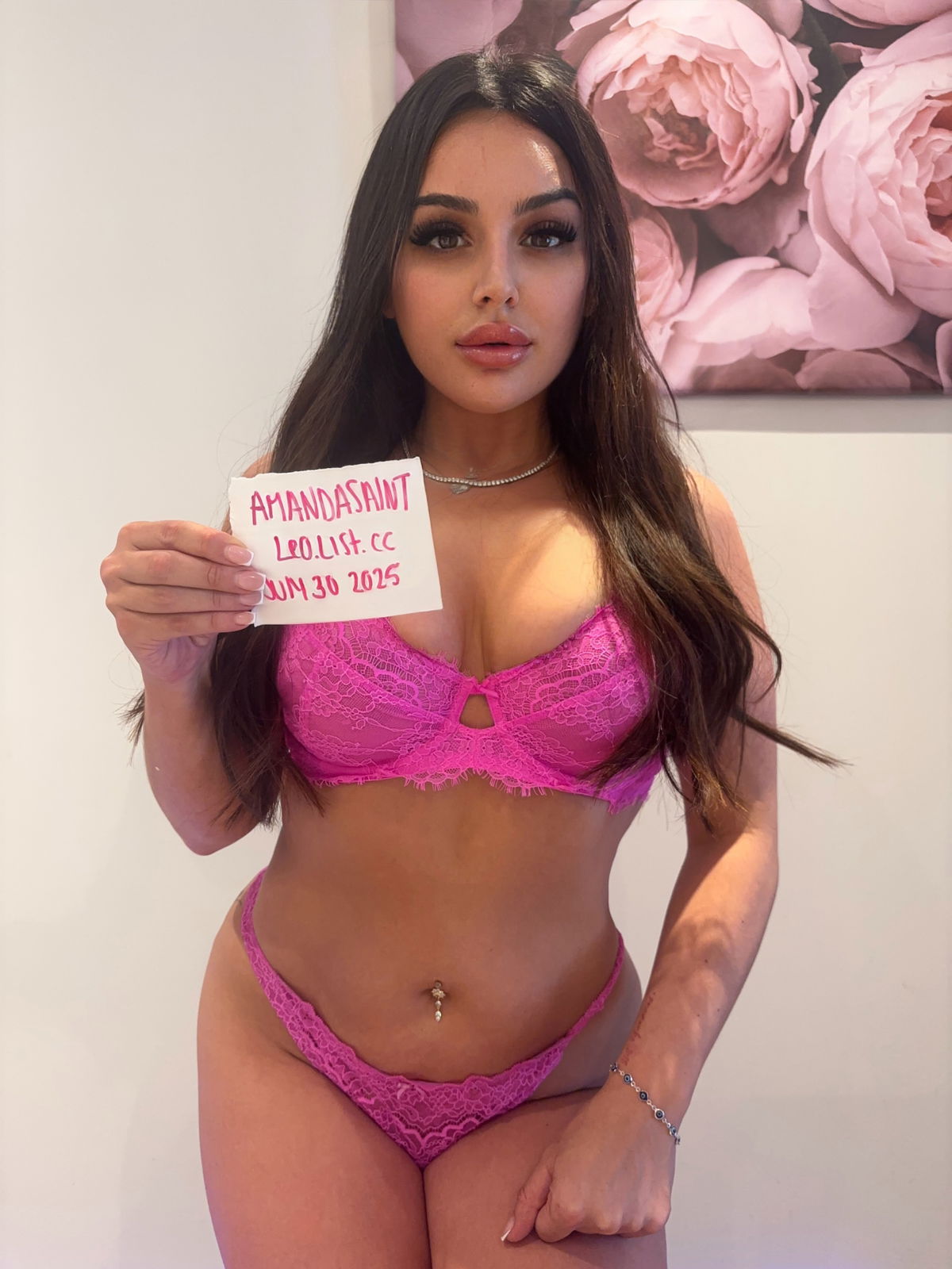 JolieAmanda