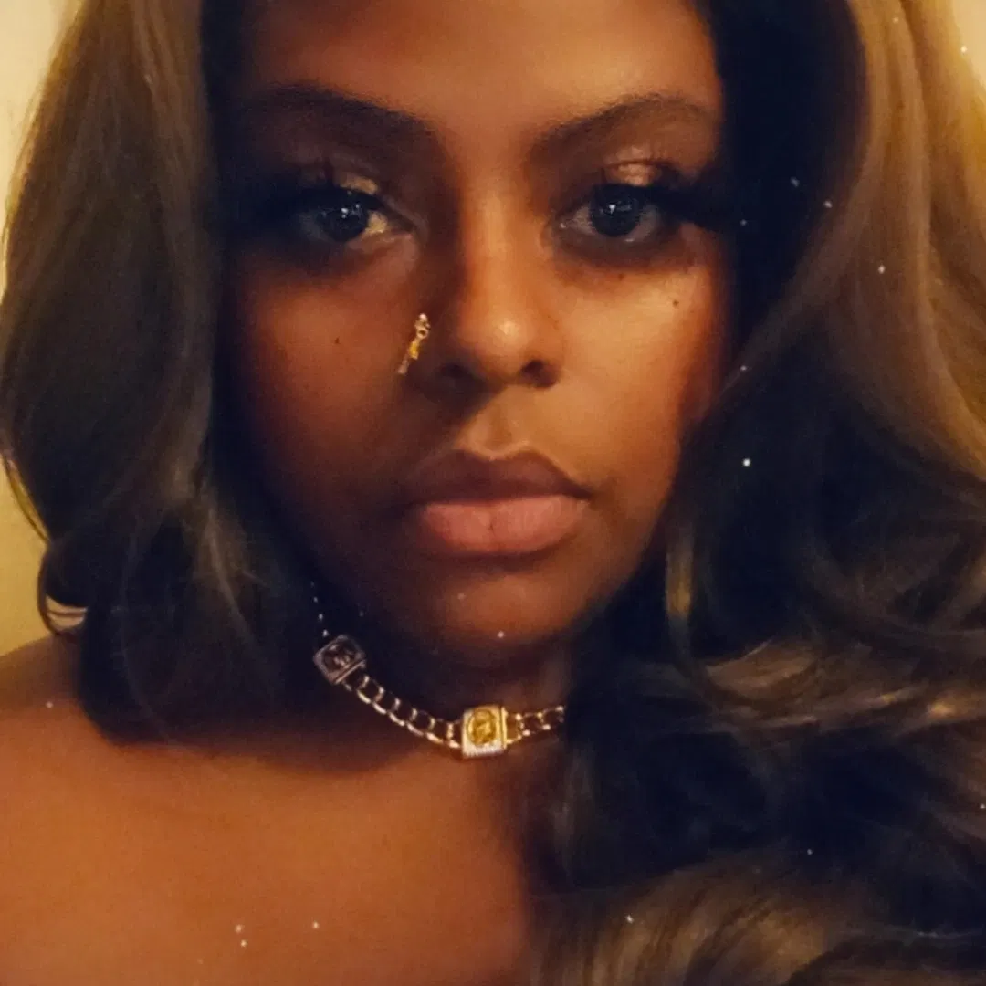 LolaBonniie