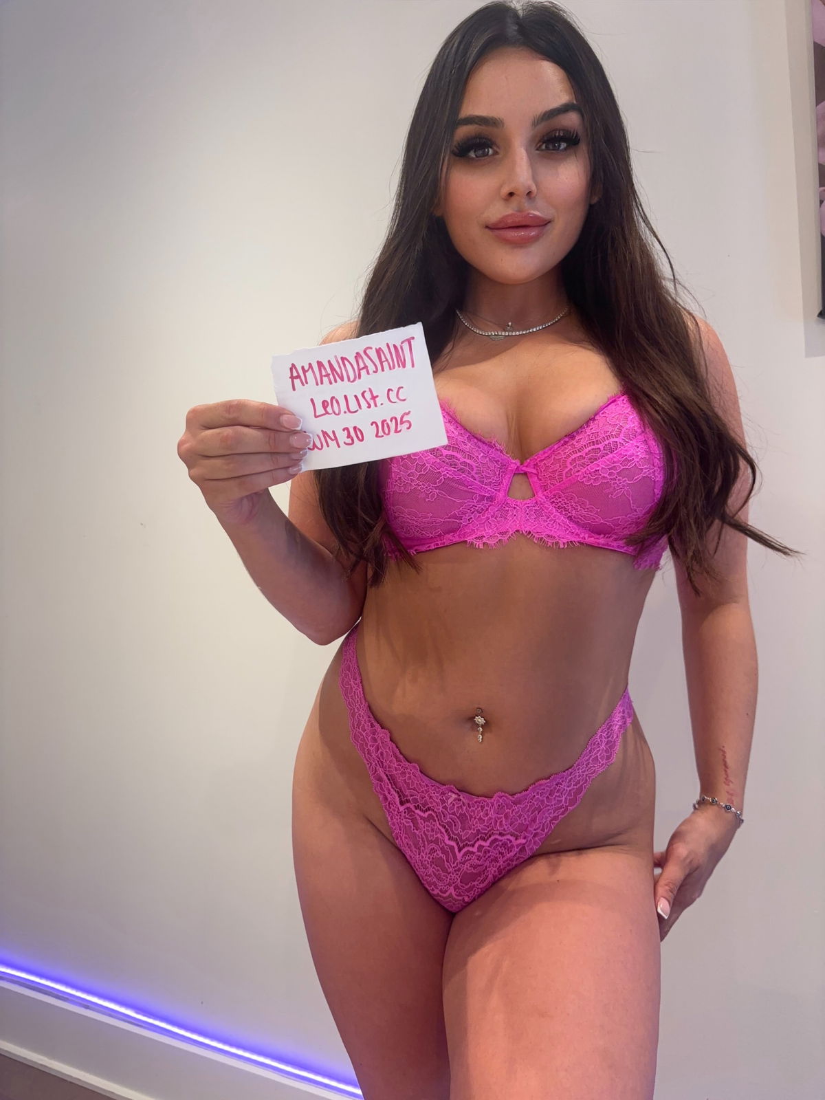 JolieAmanda