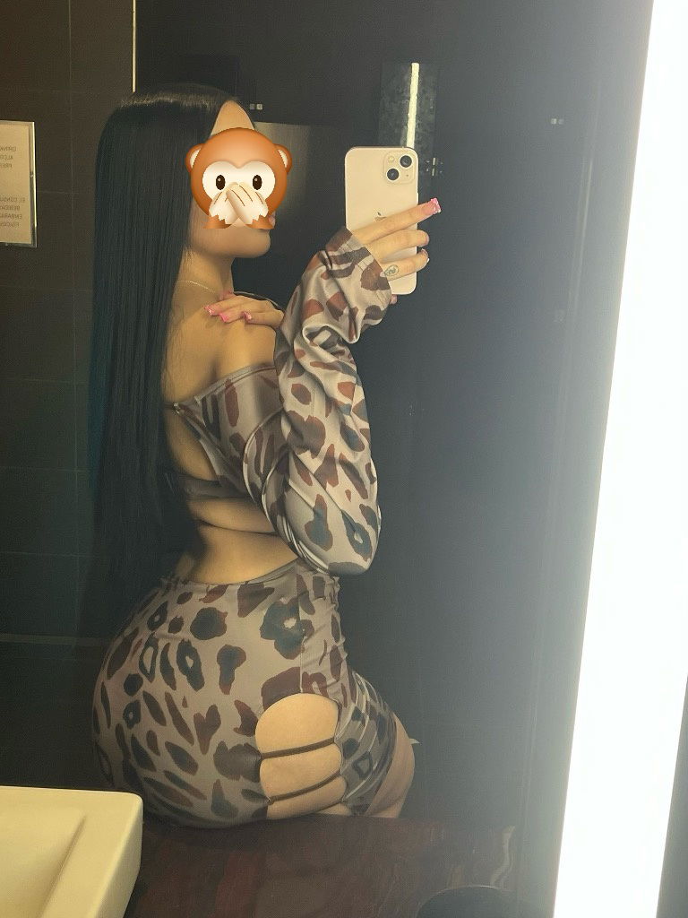 Layla26