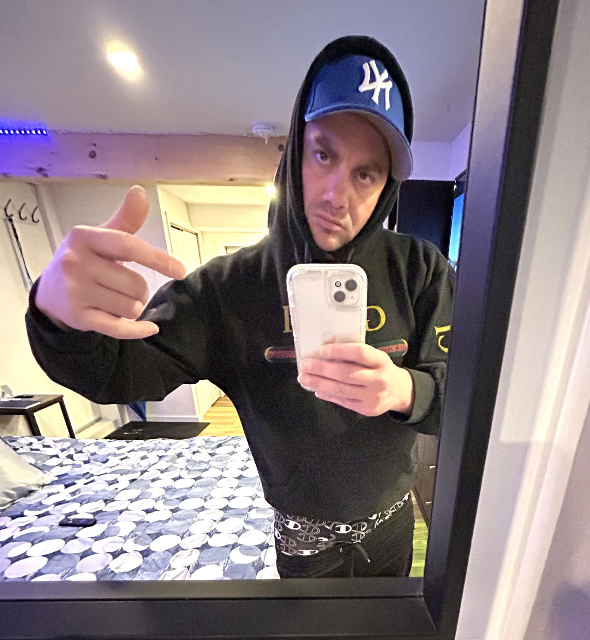 MaleTopOpen69