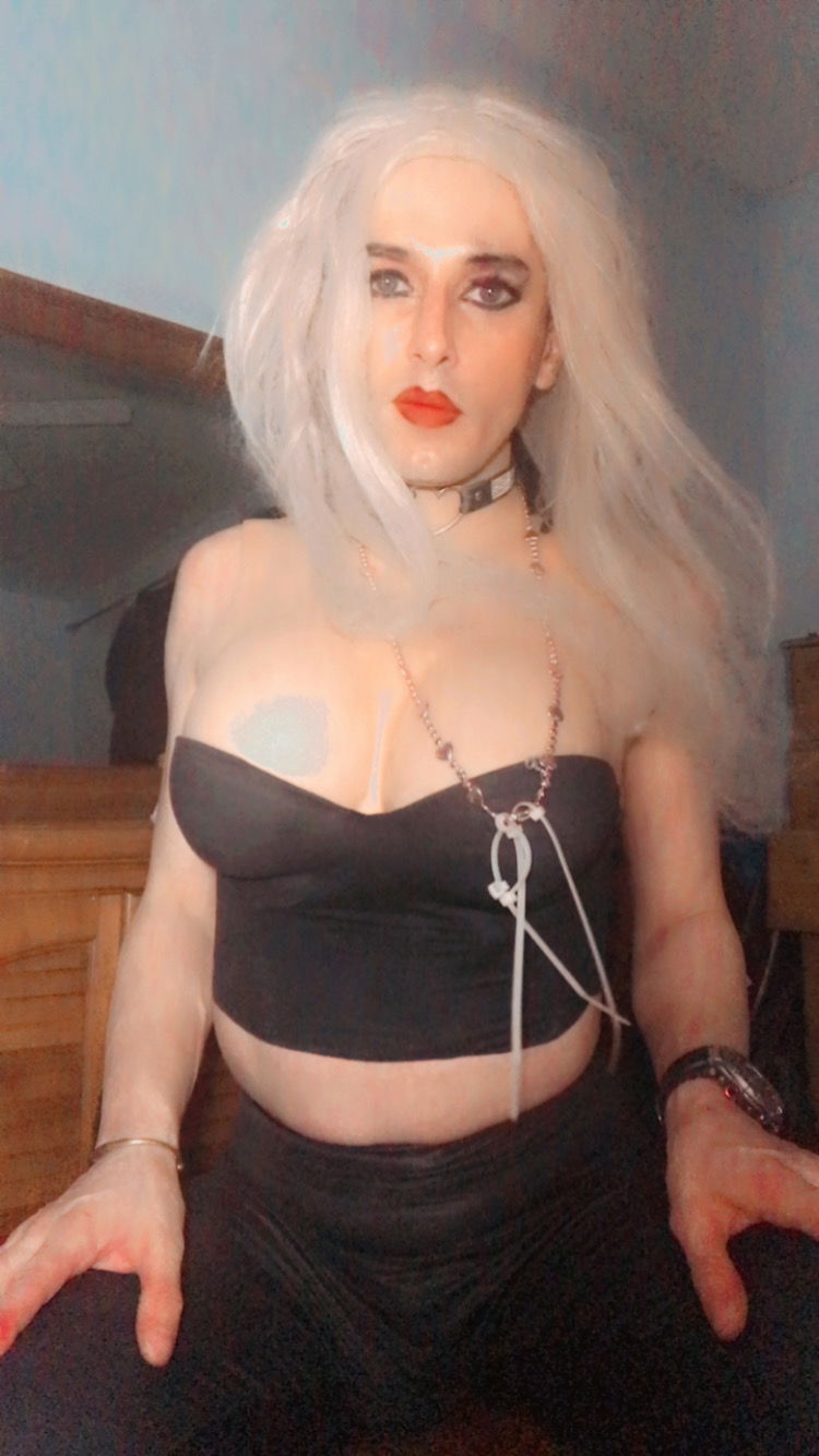 SLUT-TIME-specia-120