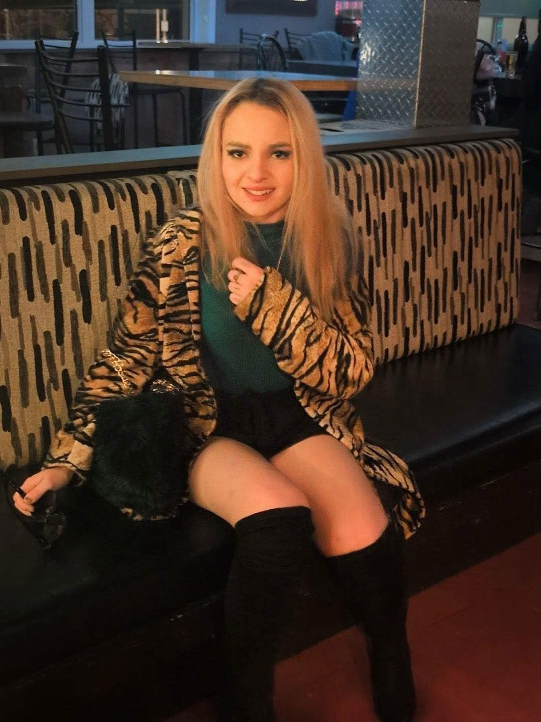 RosaBellass