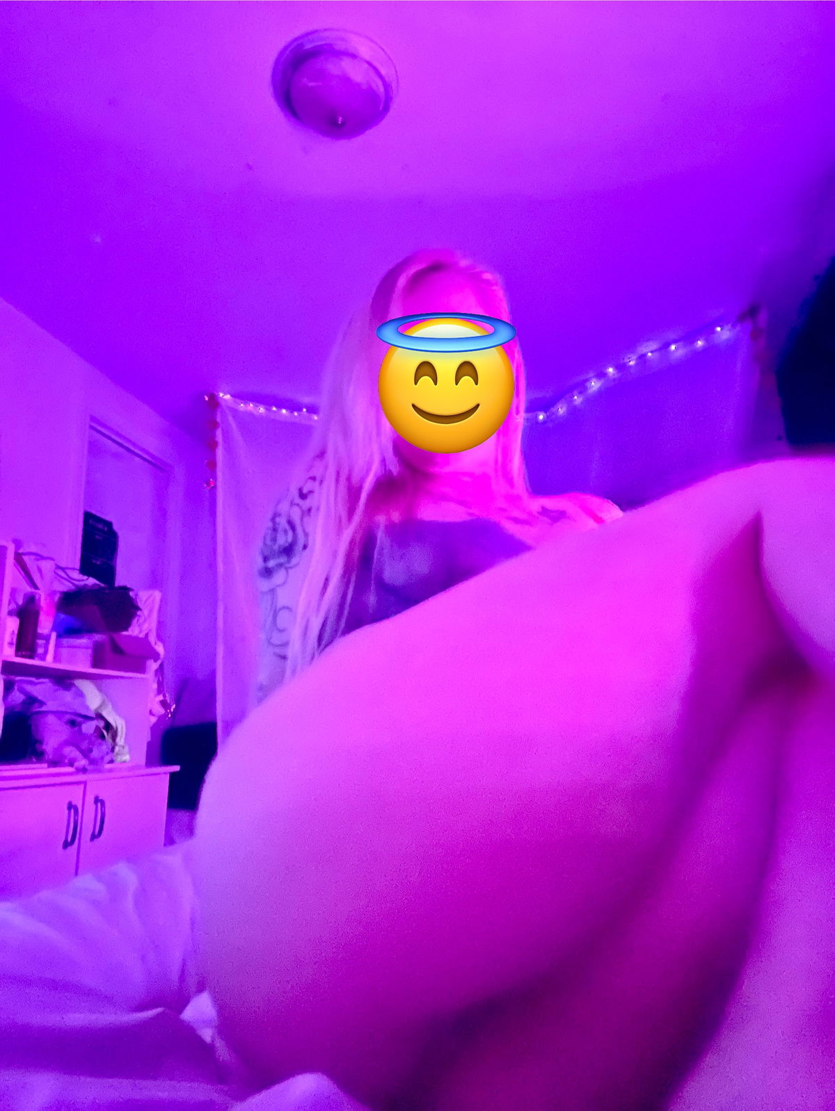 Blonde_illegale