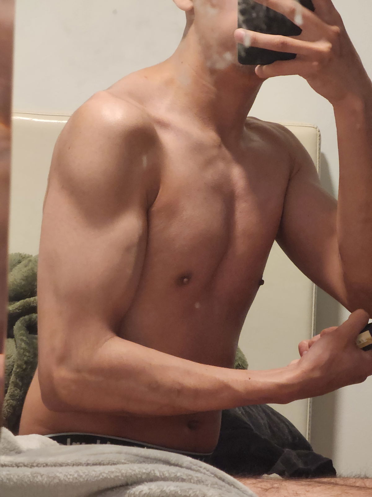 Latino_teen18