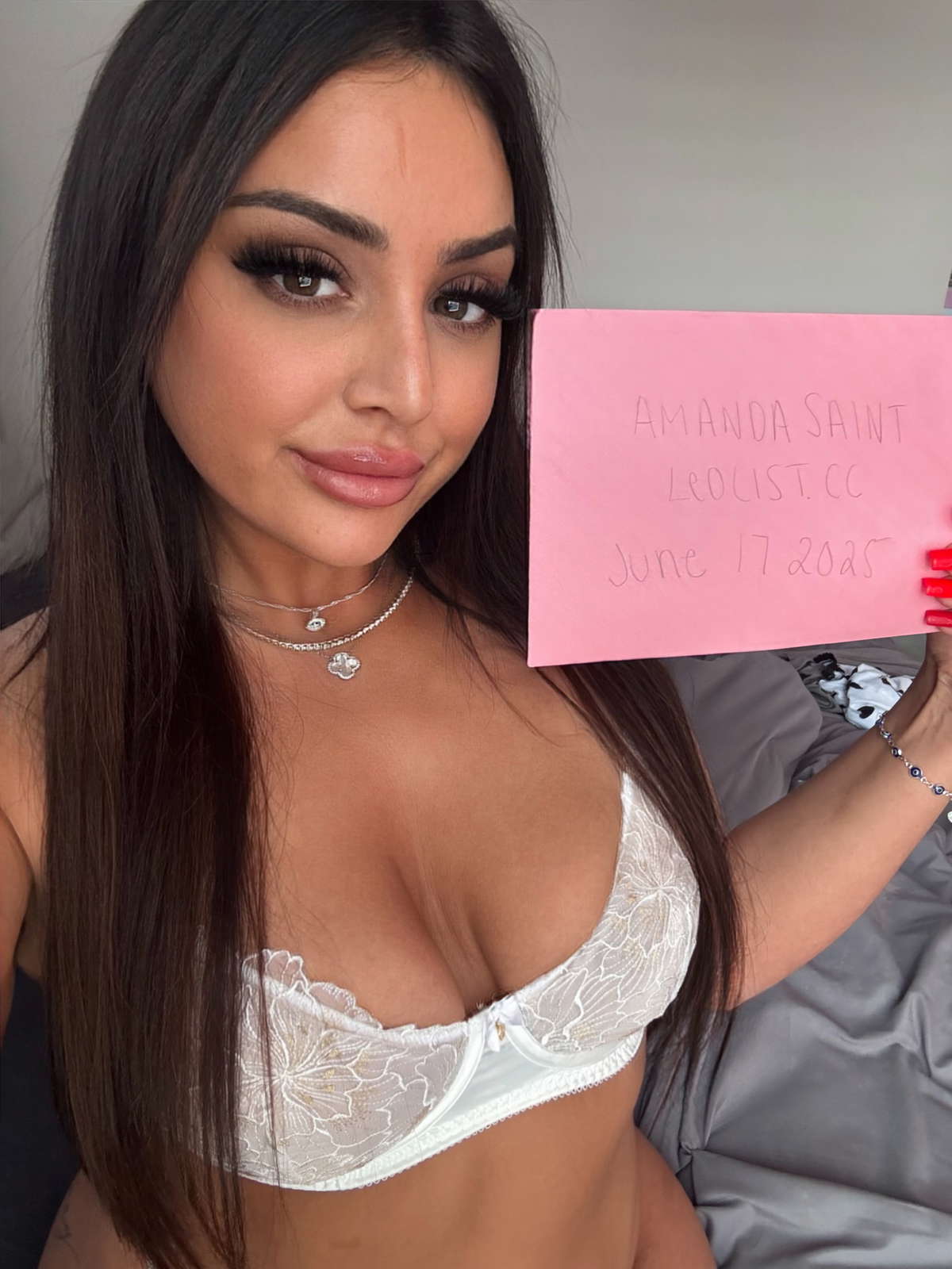 JolieAmandaLaval