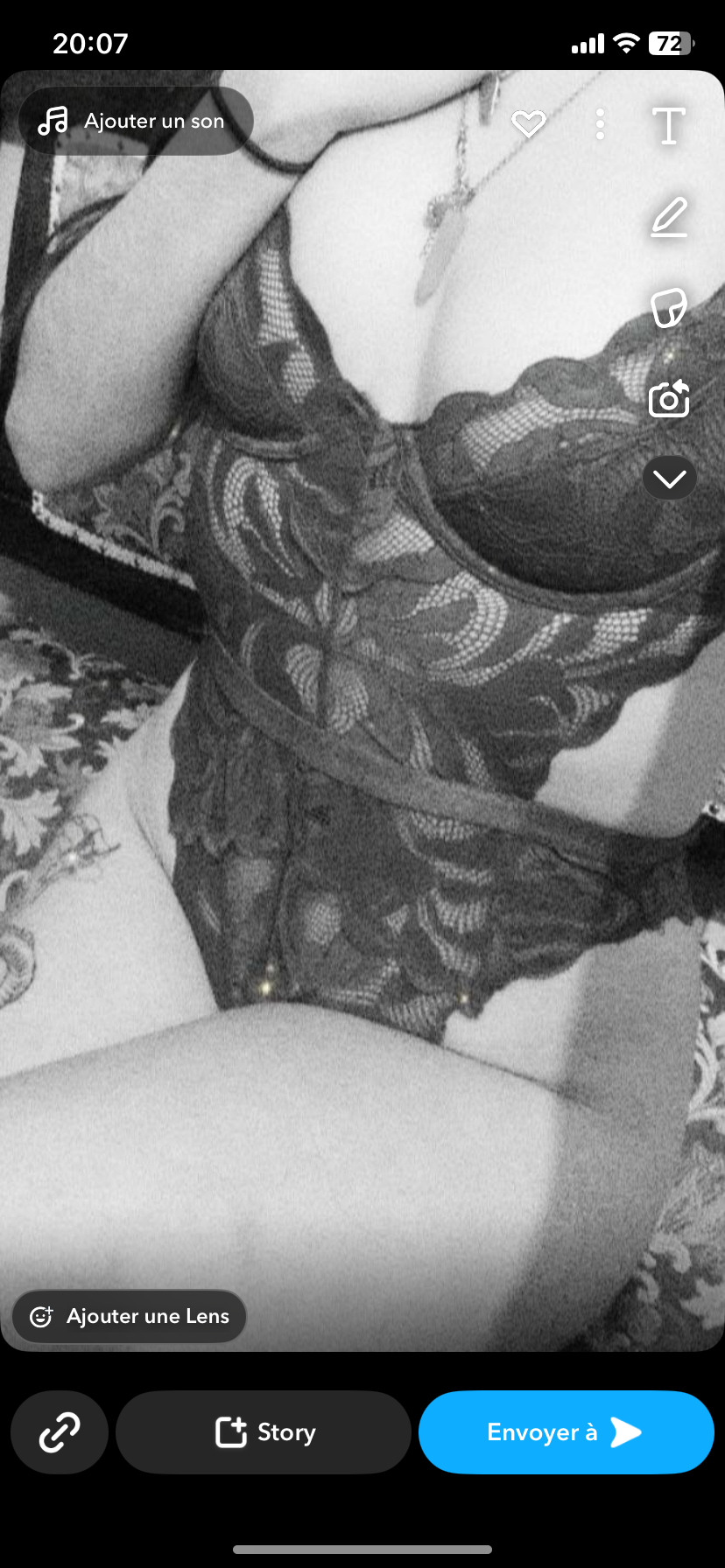 Incall_Violette_Online