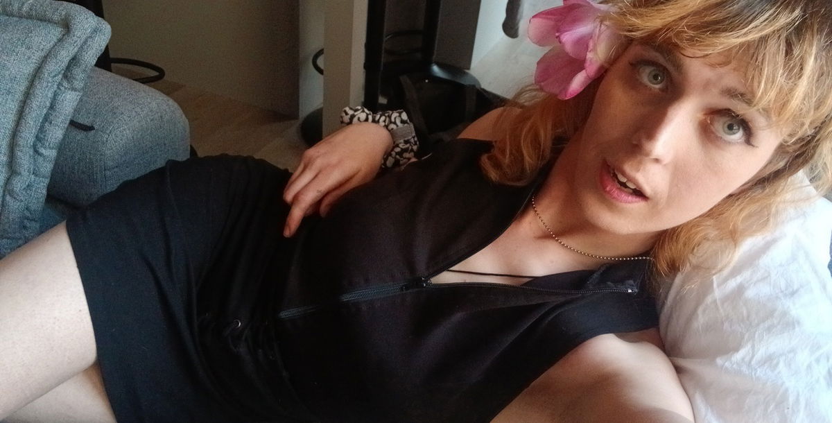 sexyblondiexx