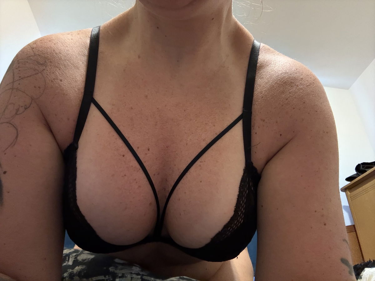 Eve_is_back