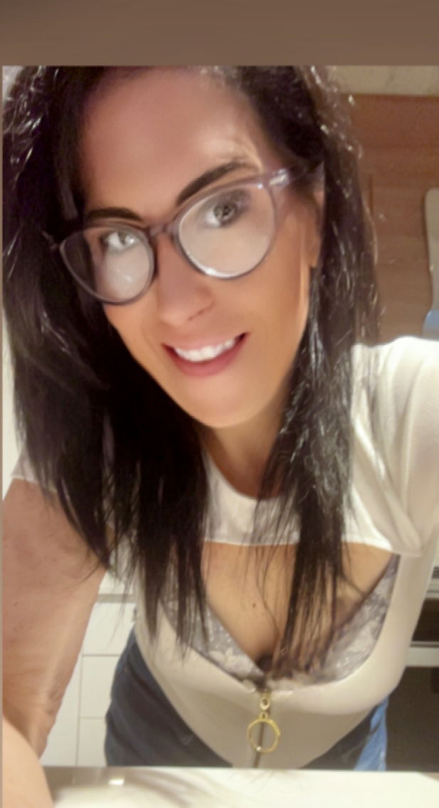 Zoe69