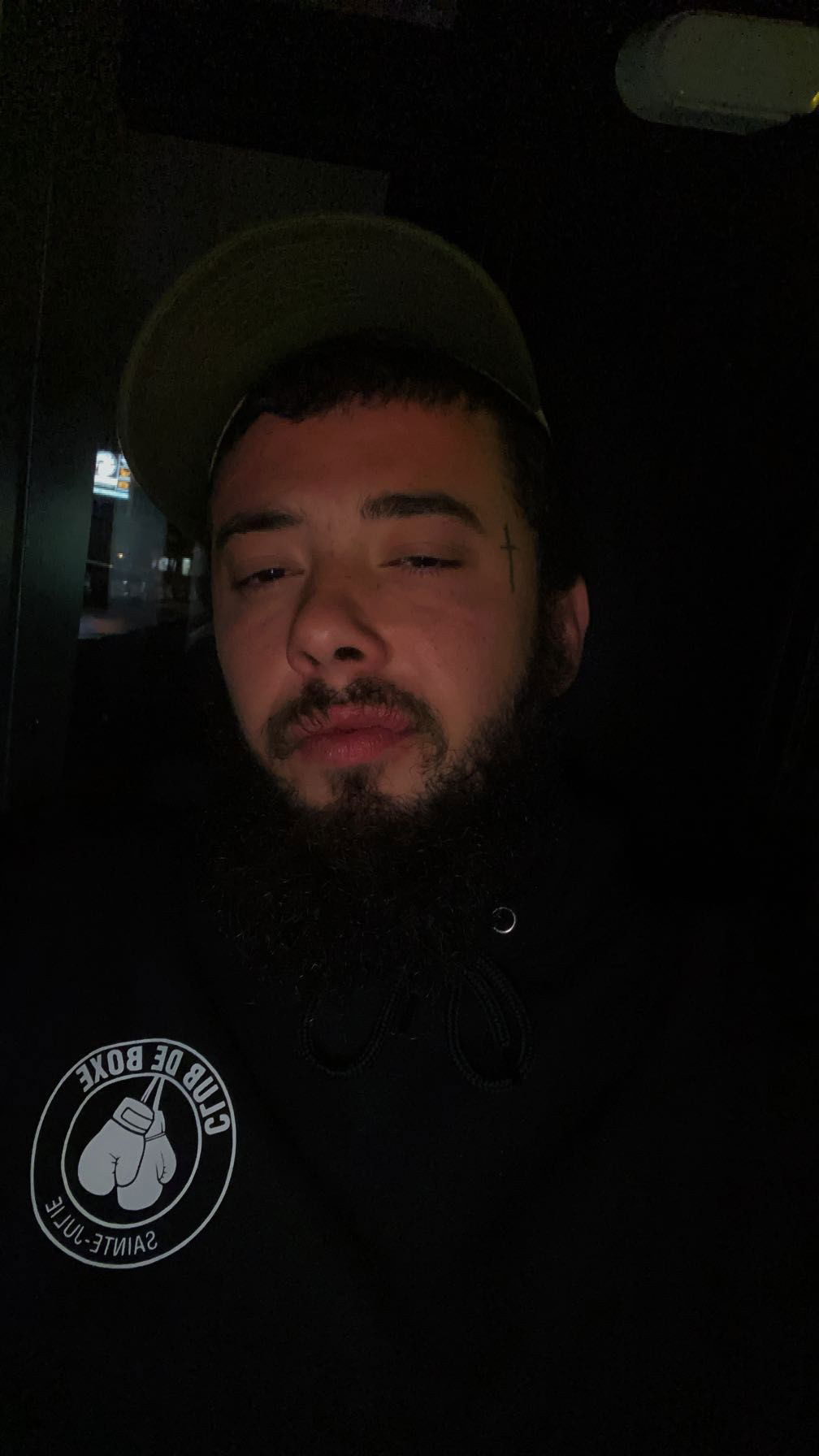 bluntieckilla19777