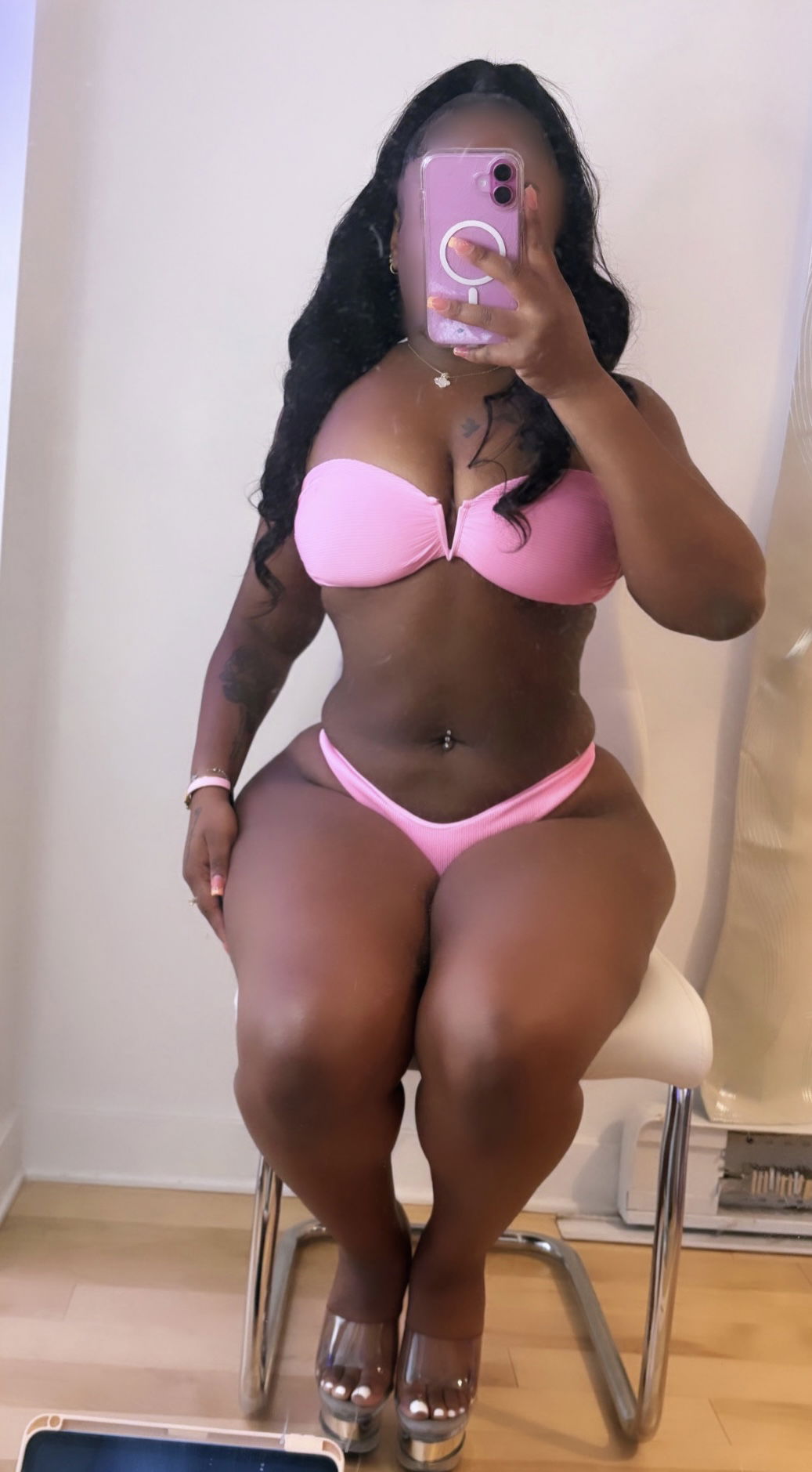 Miaabrownn