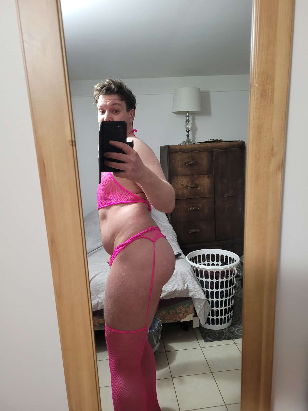 hornysexygay666