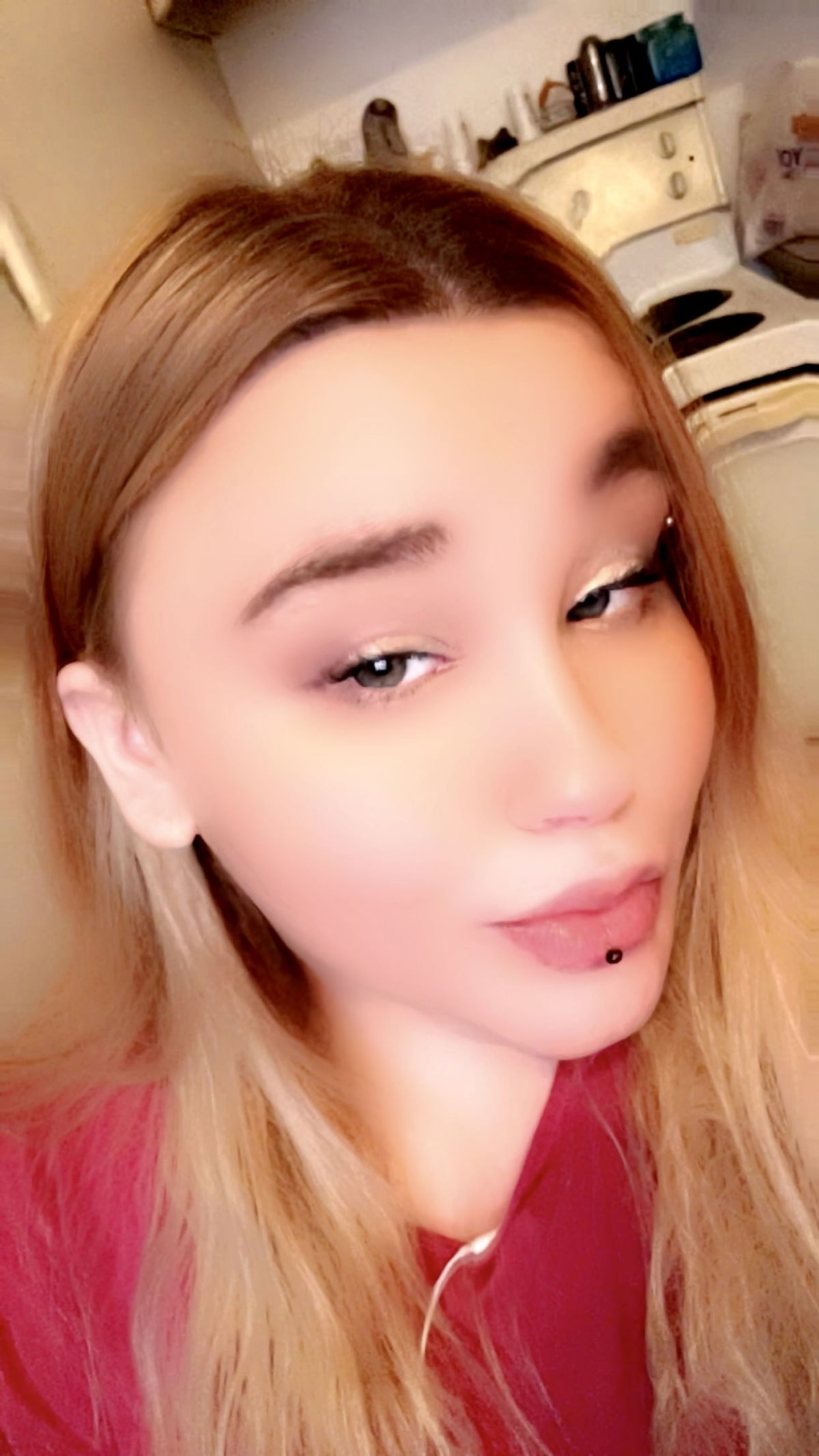 Blondasse23
