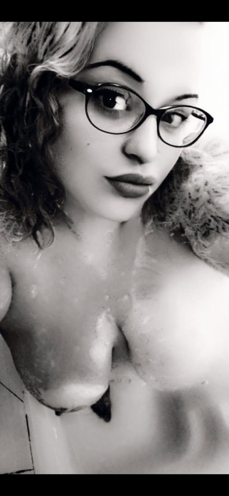 Rebekka_hot_milf_bbw