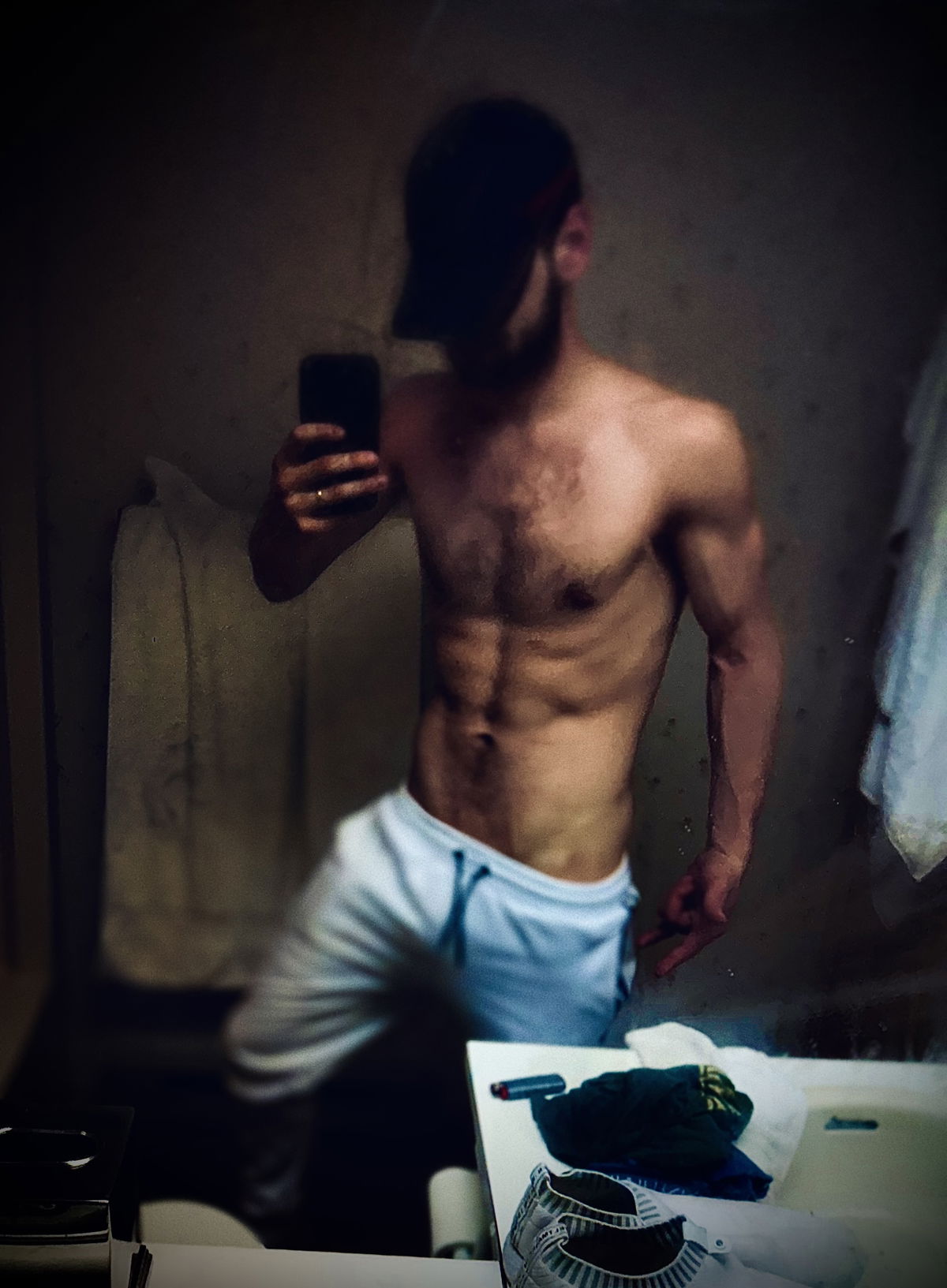 BOTTOMBOYBI