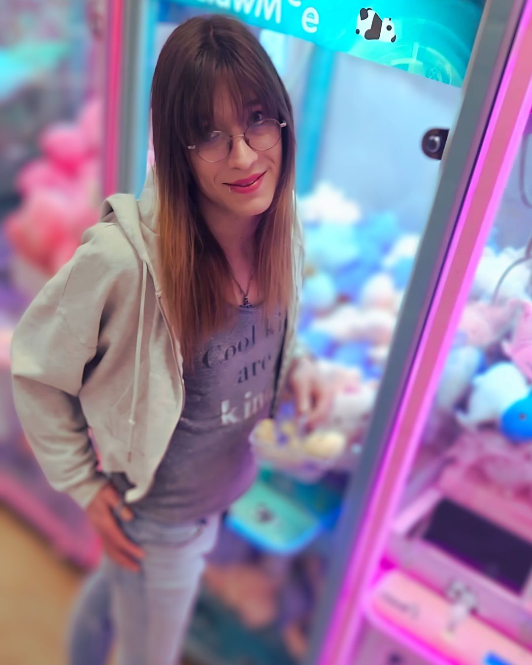 Bella_Roar